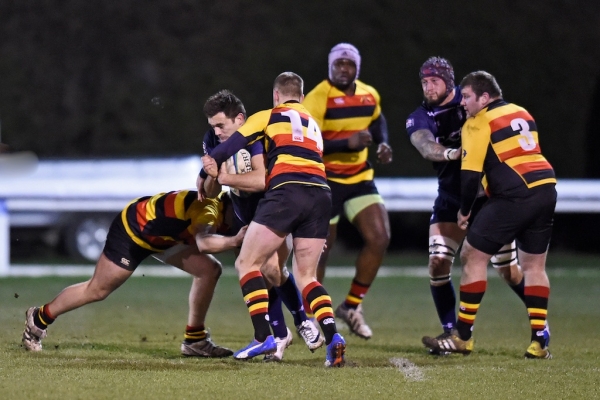 Determined Defence Denies Vikings Victory