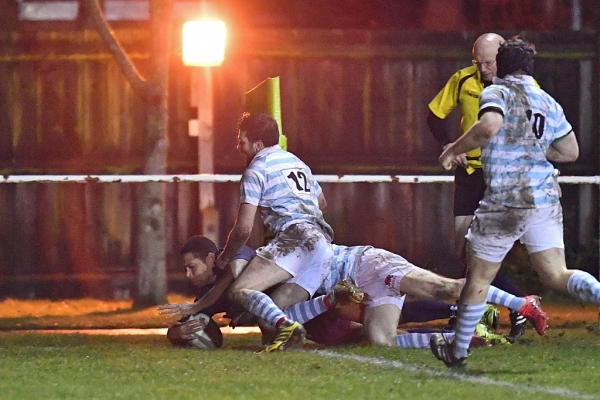Close score at Cambridge